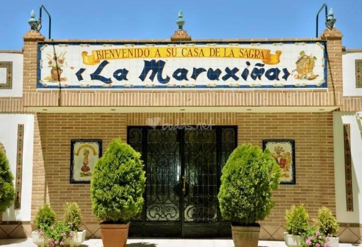 Hotel La Maruxina La Alameda de la Sagra Luaran gambar