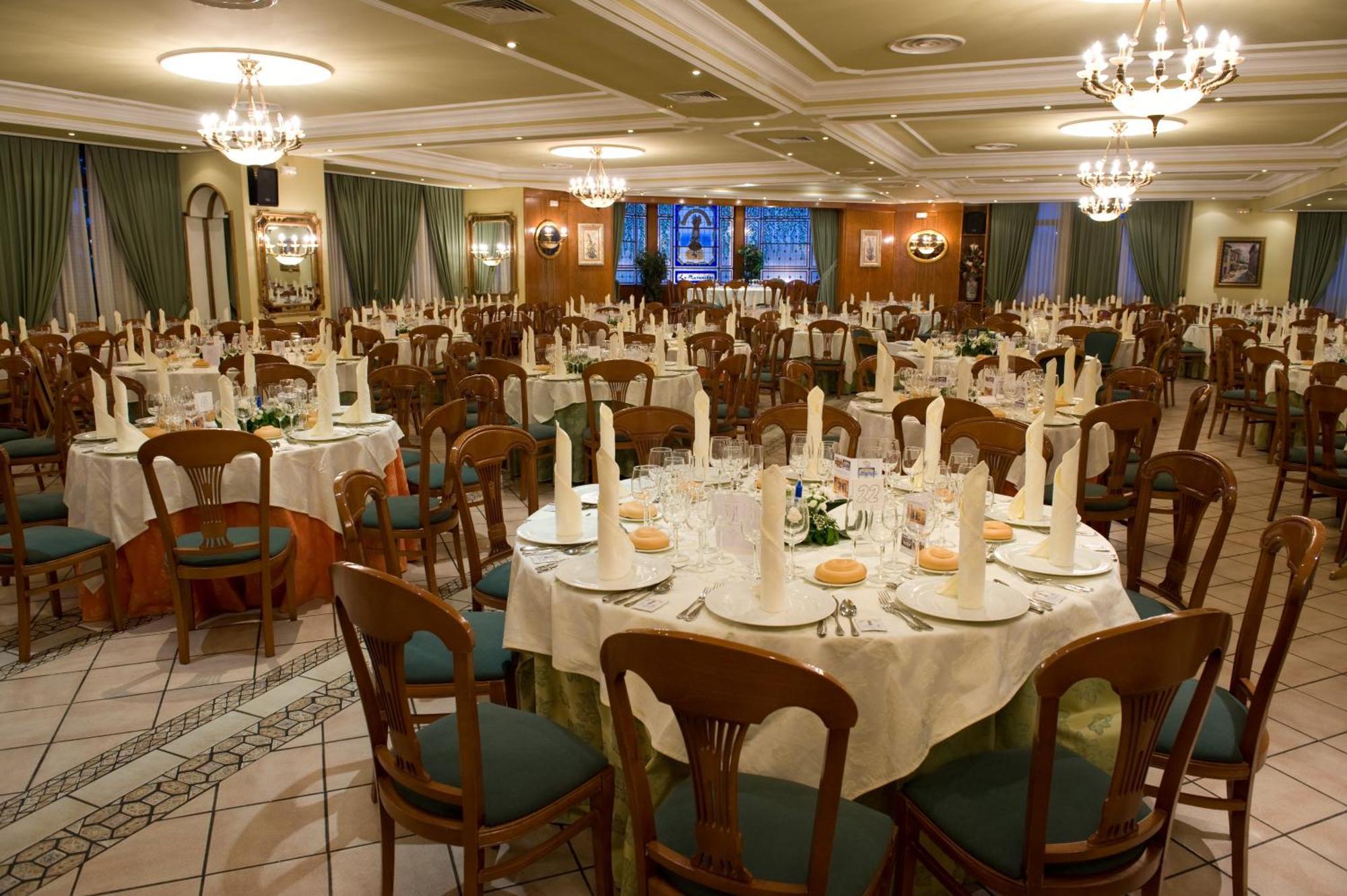 Hotel La Maruxina La Alameda de la Sagra Luaran gambar