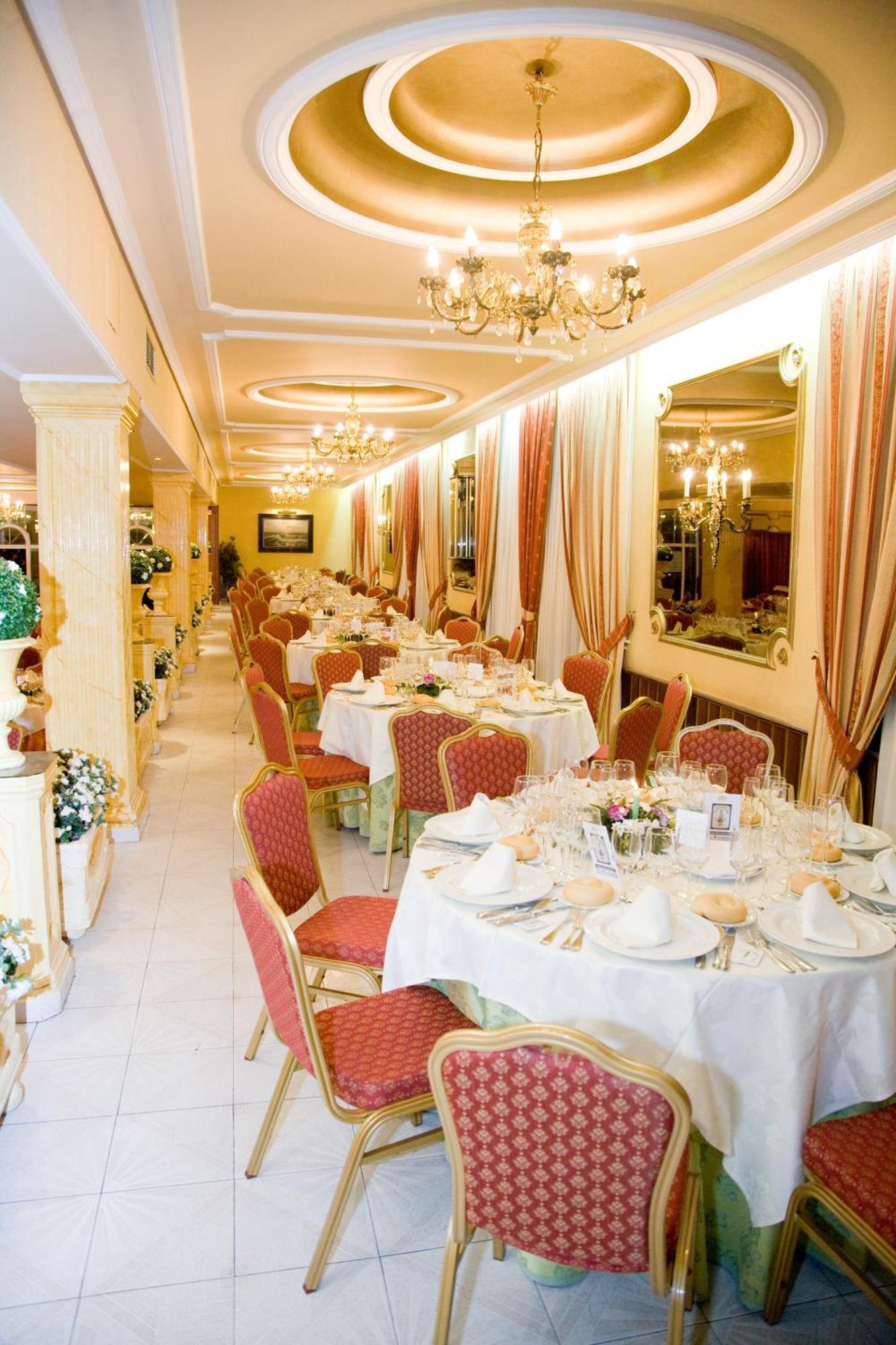 Hotel La Maruxina La Alameda de la Sagra Luaran gambar