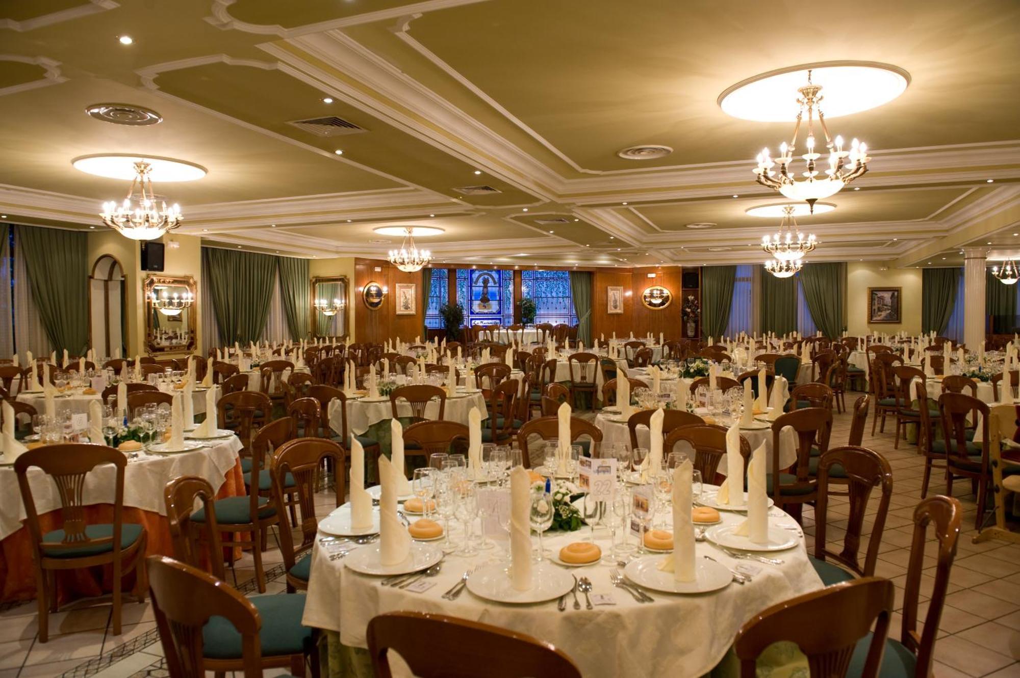 Hotel La Maruxina La Alameda de la Sagra Luaran gambar