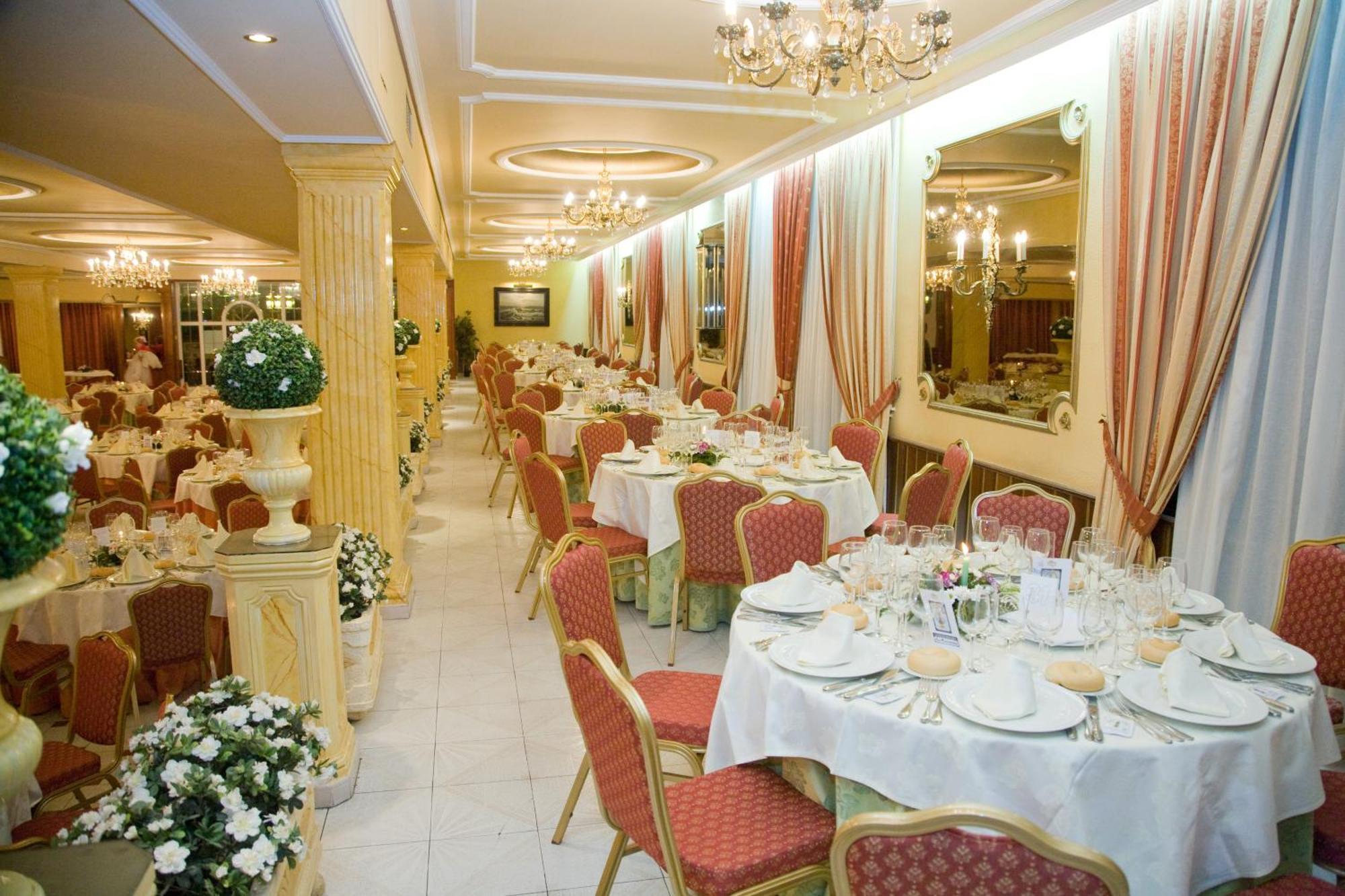 Hotel La Maruxina La Alameda de la Sagra Luaran gambar