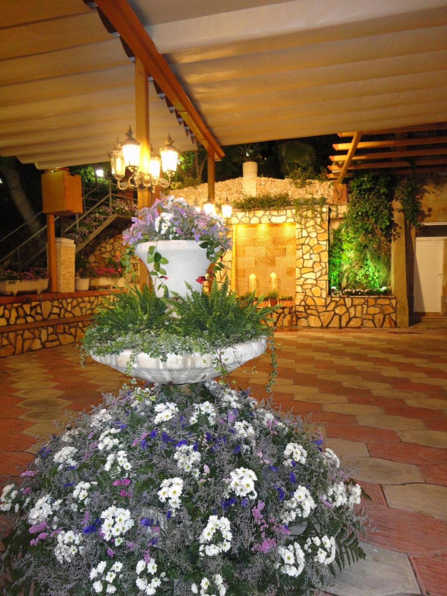Hotel La Maruxina La Alameda de la Sagra Luaran gambar